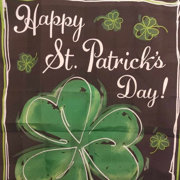 Briarwood Lane Shamrock St. Patrick's Day House Flag Garden Clovers 28 x 40 EUC - Picture 2 of 5